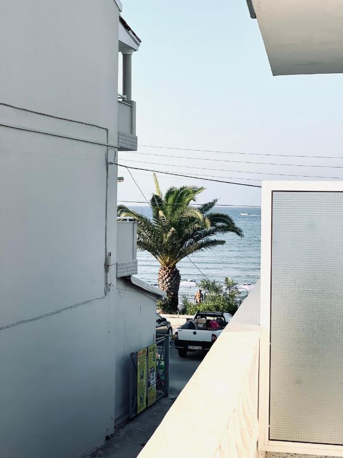 Kappa & Lamda Apartment